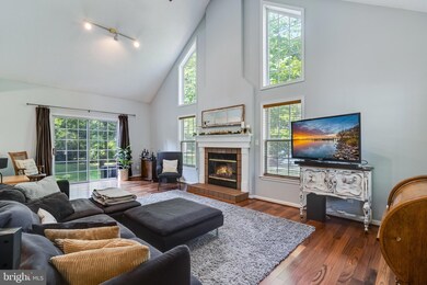 23136 Cherry Blossom Ln, California, MD 20619 - photo 2