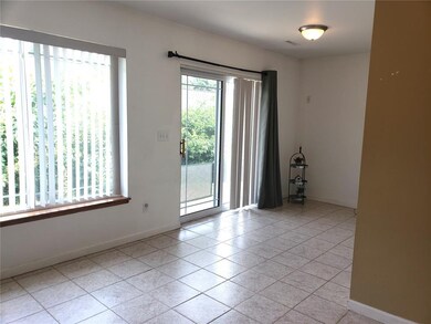 2750 O Ave NW unit B, Cedar Rapids, IA 52405 - photo 7