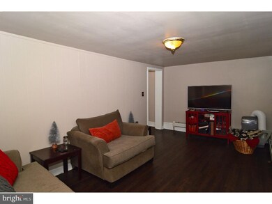 1128R Mount Laurel Ave, Temple, PA 19560 - photo 6