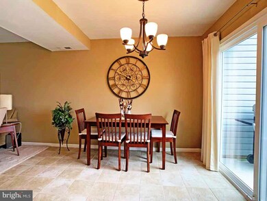 33 Parkview Cir, Southampton, PA 18966 - photo 7