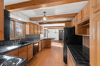 81 Norton Rd, North Attleboro, MA 02760 - photo 7