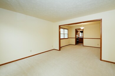 416 Whispering Pines-105