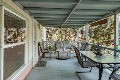 7955 Grants Pass Hwy, Rogue River, OR 97537 - photo 5