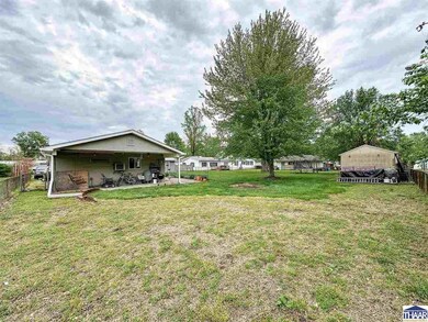 6935 S Kenny Place, Terre Haute, IN 47802 - photo 7