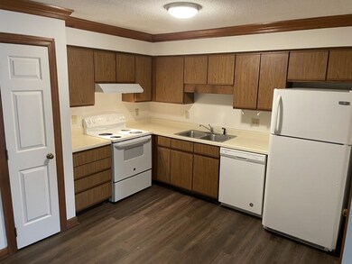 3527 Ivy Commons Dr unit 202, Raleigh, NC 27606 - photo 7