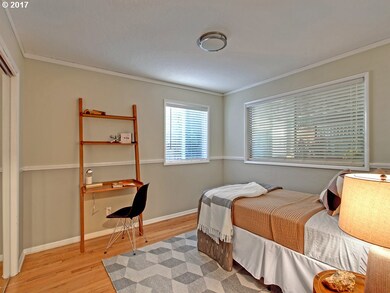 138 NE Stafford St, Portland, OR 97211 - photo 7