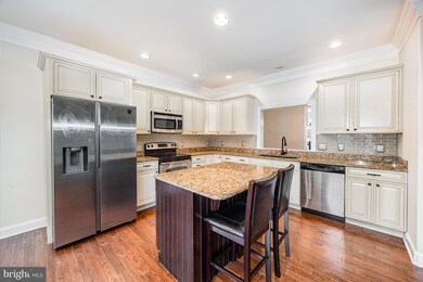 2005 Golden Ct, Mechanicsburg, PA 17055 - photo 7