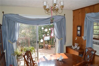 5 Holly Hill Ct, Asheville, NC 28806 - photo 4