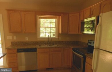 202 Victoria Dr, Ruther Glen, VA 22546 - photo 6