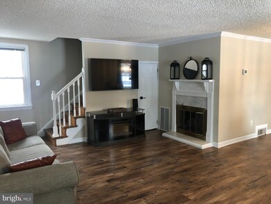 329 Greenwood Rd, Lansdale, PA 19446 - photo 3