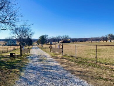 528 County Road 4371, Decatur, TX 76234 - photo 2