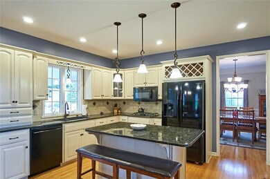 6001 Whitetail Dr, Coopersburg, PA 18036 - photo 4