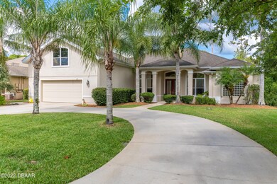 CIRCULED DRIVEWAY