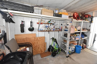 544 Parakeet Ln, Largo, FL 33770 - photo 6