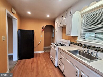 2708 West Ave, District Heights, MD 20747 - photo 4