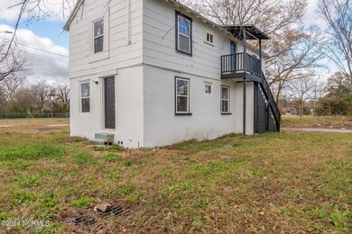 501 Fields St-30