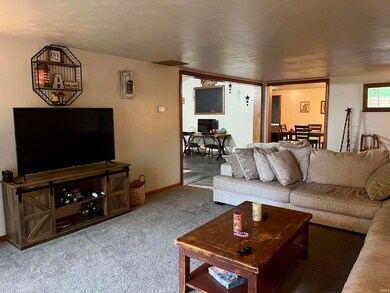 9040 S 400 W, Fairmount, IN 46928 - photo 3