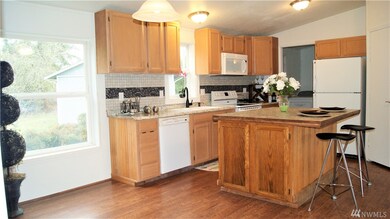 14344 Solberg Rd SE, Yelm, WA 98597 - photo 4