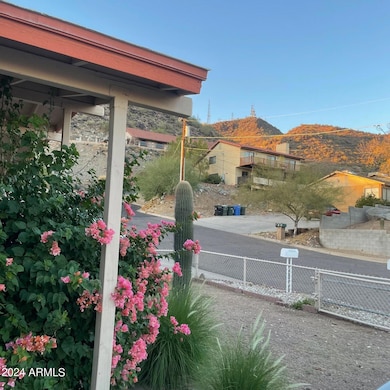 11222 N 15th Ln unit B, Phoenix, AZ 85029 - photo 2