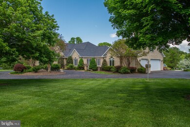 40855 Robin Cir, Leesburg, VA 20175 - photo 2