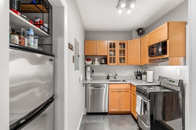 922 Beacon St unit 44, Boston, MA 02215 - photo 4