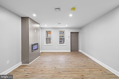 1671 N Wilton St, Philadelphia, PA 19131 - photo 5