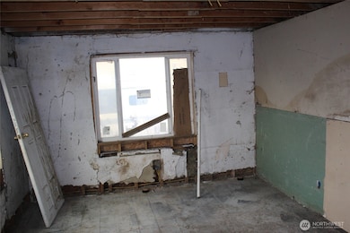 113 S Lutcher Ave, Lind, WA 99341 - photo 4