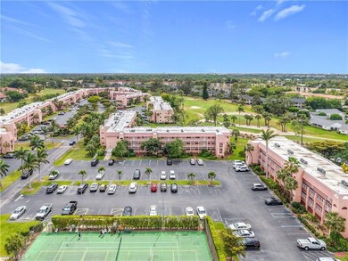 Bird's eye view of apartment complex / building an