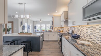 5630 Burr Ridge Cir, Crown Point, IN 46307 - photo 4