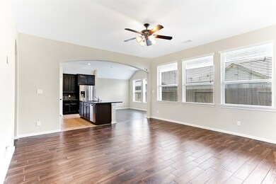 22218 Stonebridge Crossing Ln, Tomball, TX 77375 - photo 4