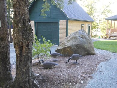 center pond 10