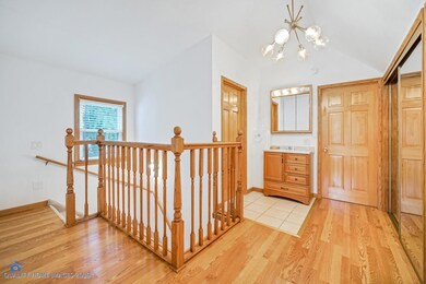 8746 Cottage Grove Ave, Highland, IN 46322 - photo 5