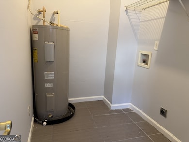 61 Weyman Ave SW, Atlanta, GA 30315 - photo 2