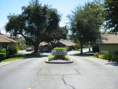 LARGE OAK TREE'S **** A GREAT PLACE TO LIVE ***AMP