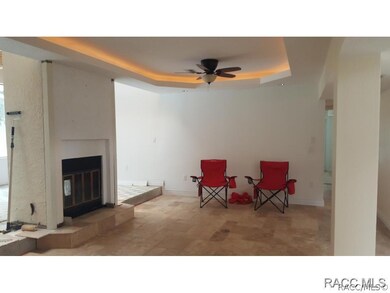 LR w/two sided fireplace