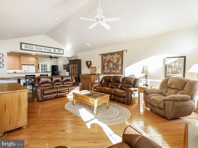 811 Persimmon Ln, Langhorne, PA 19047 - photo 7