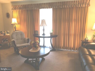 233 Beechwood Rd, Brookhaven, PA 19015 - photo 2