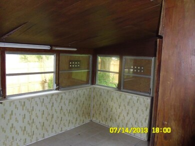 6454 Anvers Blvd S, Jacksonville, FL 32210 - photo 7