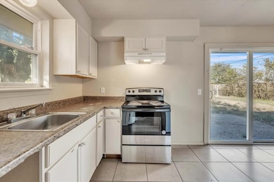 717 NE 37th St, Oklahoma City, OK 73105 - photo 7