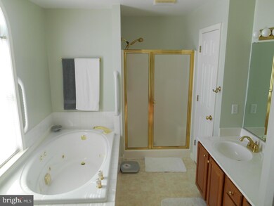 135 Churchill Dr, Stephens City, VA 22655 - photo 5