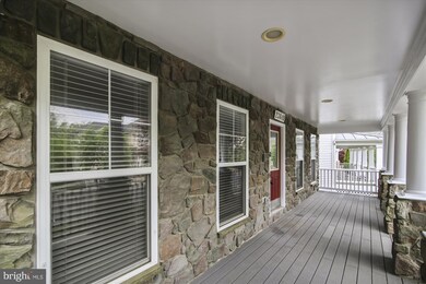 23849 Burdette Forest Rd, Clarksburg, MD 20871 - photo 2