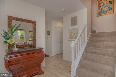 13193 Ladybank Ln, Herndon, VA 20171 - photo 2