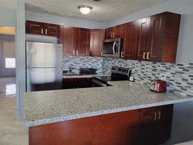 800 SW 11th Ave unit 17A, Hallandale Beach, FL 33009 - photo 2