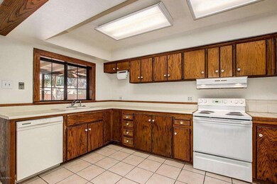 Kitchen1