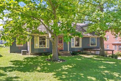 10809 Johnson Dr, Shawnee, KS 66203 - photo 2