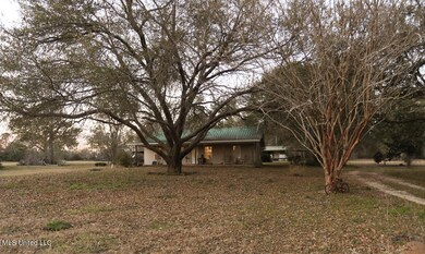 11020 Cody Ln, Picayune, MS 39466 - photo 3