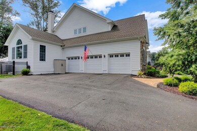 Three Car Garage