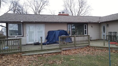 386 Oak Dr, La Porte, IN 46350 - photo 2