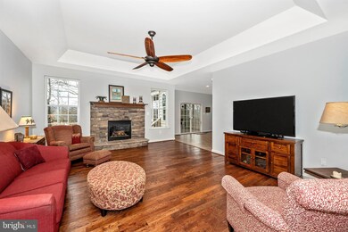 5813 Elmer Derr Rd, Frederick, MD 21703 - photo 6