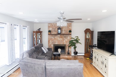 320 Beers St, Keyport, NJ 07735 - photo 4